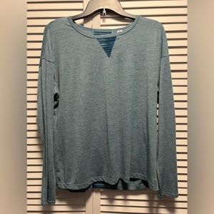 Long Sleeve Shirt Size L